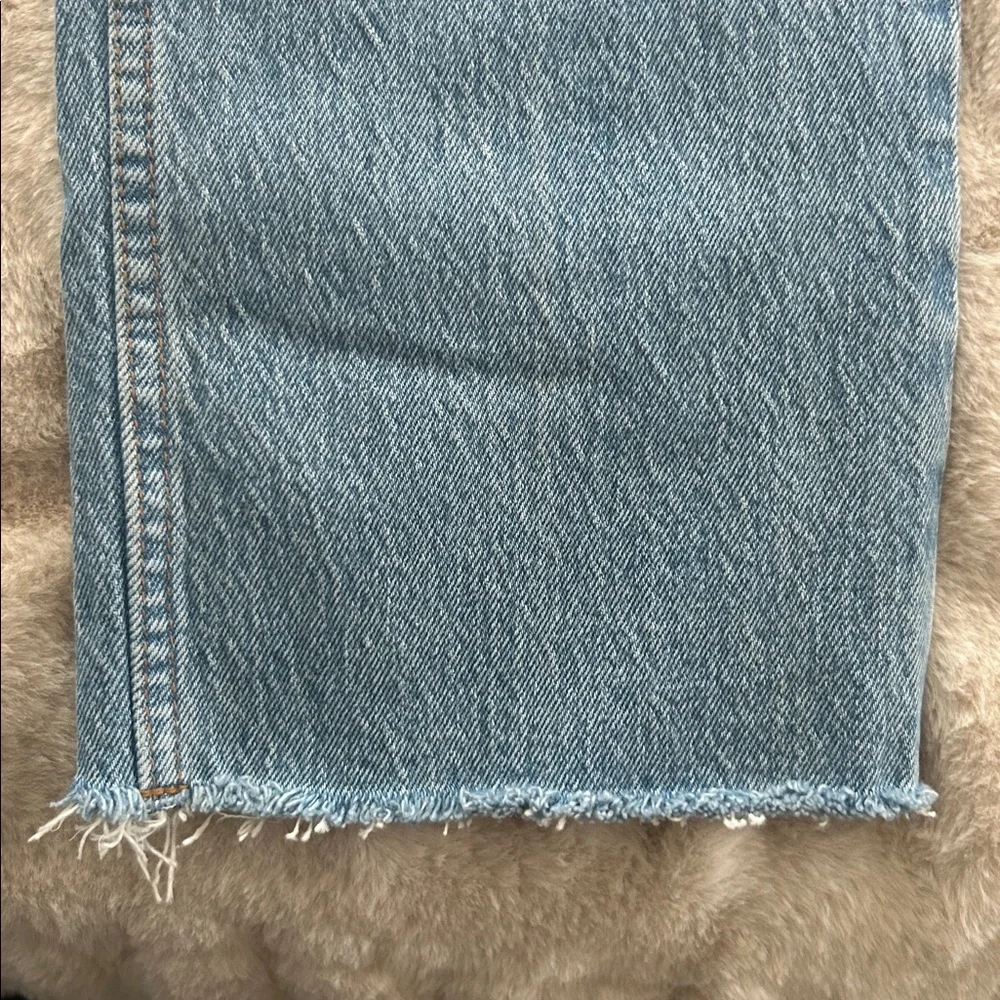The 90s straight mid rise jeans - Picture 2 of 3